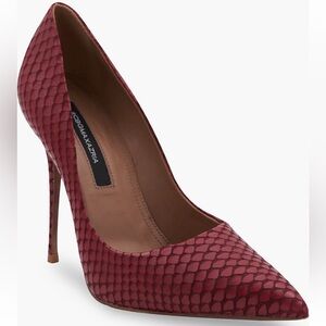 BCBGMAXAZRIA Nova Snake Embossed Pointed Toe Pump Sz 9